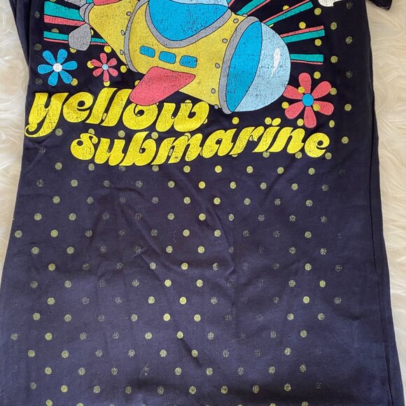 Beatles Yellow Submarine Women’s T-Shirt size Medium - Picture 3 of 4